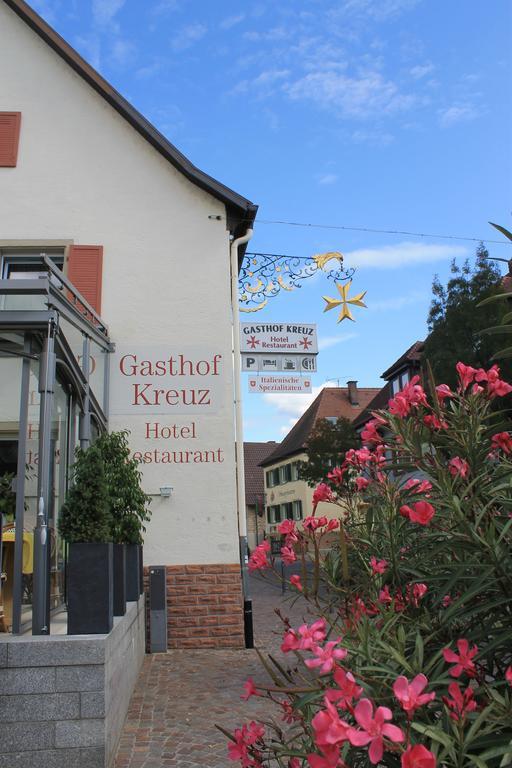Hôtel Gasthof Kreuz à Heitersheim Extérieur photo