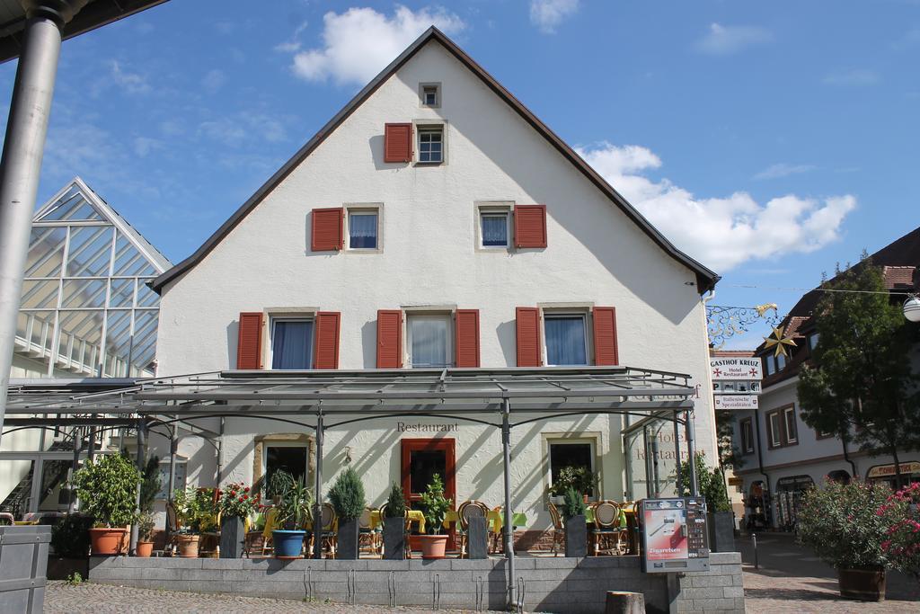 Hôtel Gasthof Kreuz à Heitersheim Extérieur photo